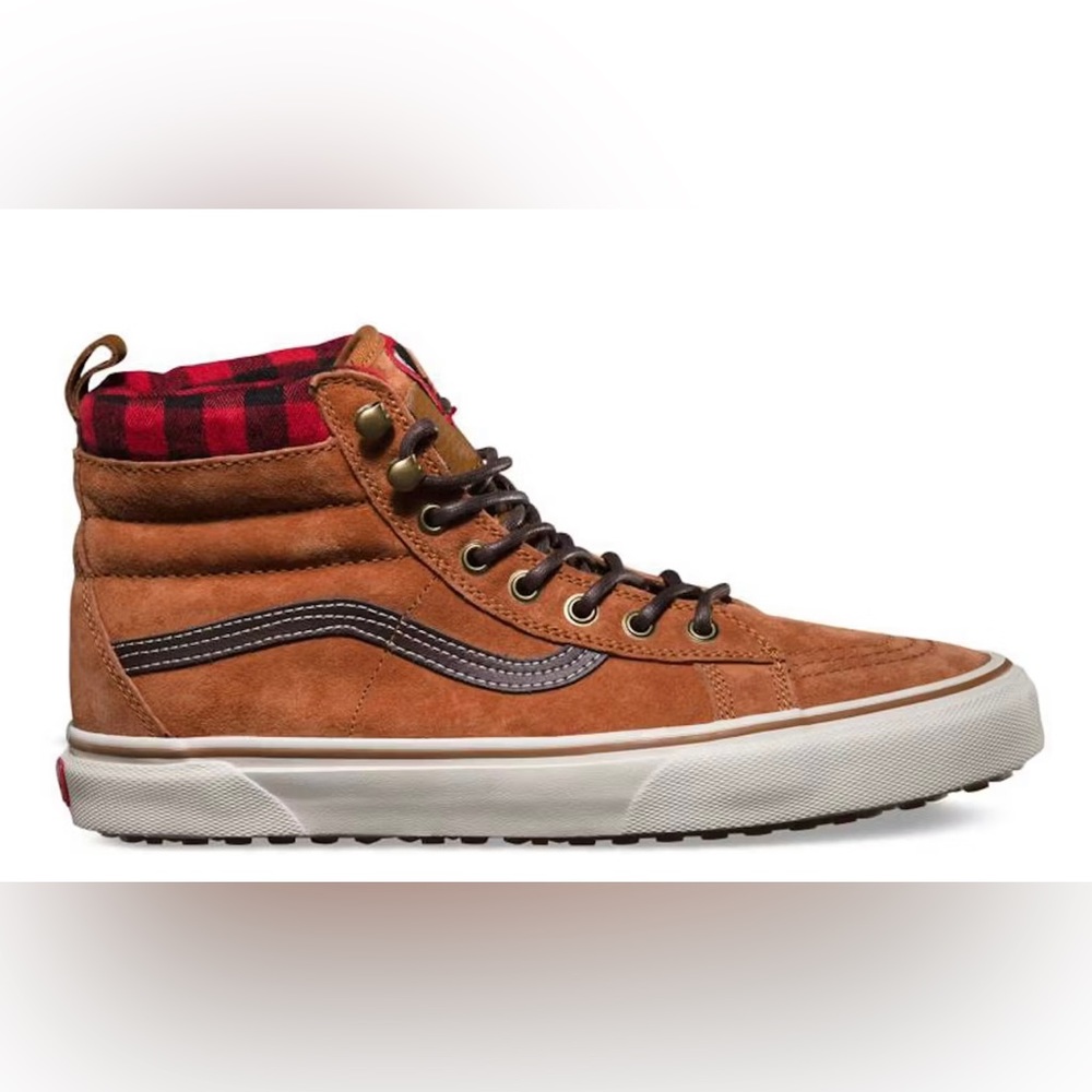 BRAND NEW in box. Mens Vans Sk8-Hi MTE Leather
Glazed Ginger size 10